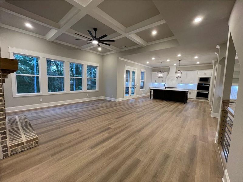 Spacious, unfurnished interior of a new home in , Jefferson (Image 24).