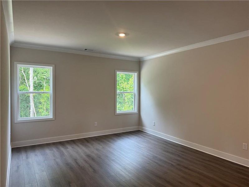 Spacious, unfurnished interior of a new home in Rosewood Lake Estates, Hoschton (Image 32).