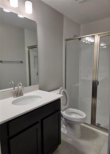 Furnished interior view inside a new home in , Jacksonville (Image 9).
