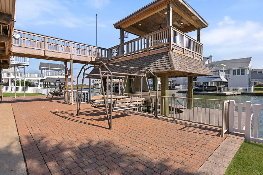 Community amenities in , Galveston (Image 29).