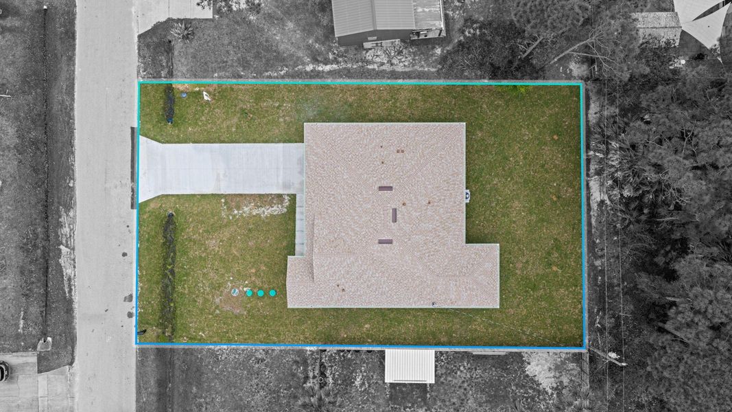 62-web-or-mls-Lot Line 62-web-or-mls-Lot Line