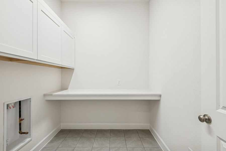REPRESENTATIVE PHOTO – Photo does not represent actual home options and selections. Ask Sales Consultant for specific selections. REPRESENTATIVE PHOTO – Photo does not represent actual home options and selections. Ask Sales Consultant for specific selections.