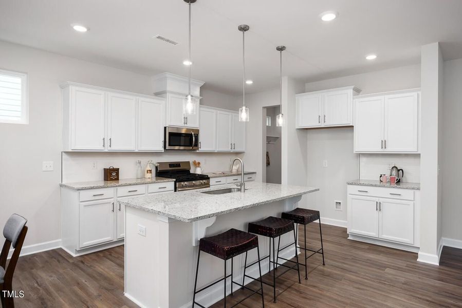 Furnished interior view inside a new home in Gregory Village, Lillington (Image 74).