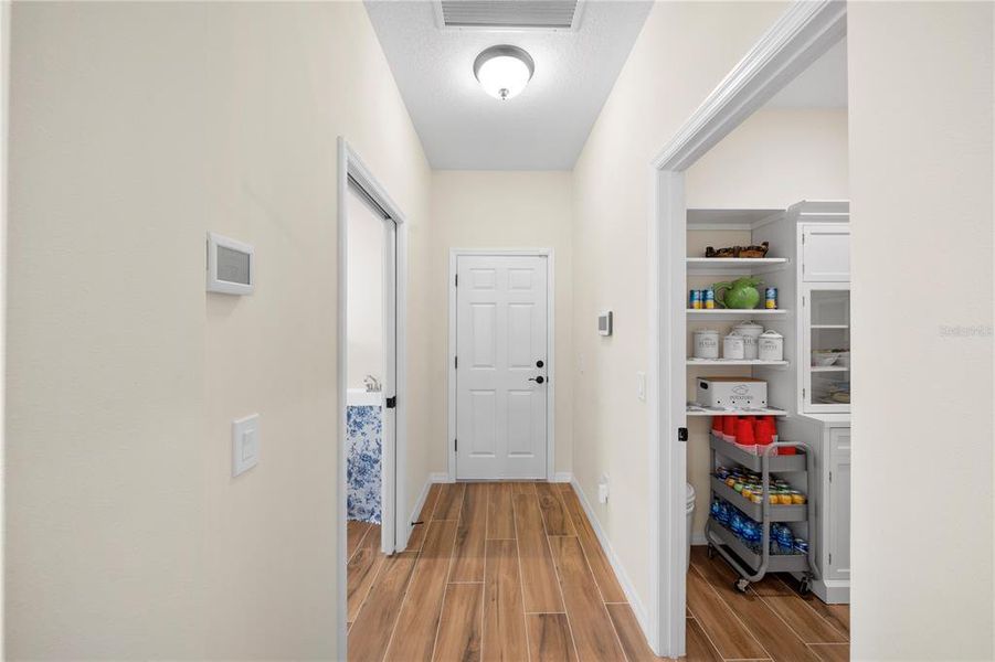 Furnished interior view inside a new home in , Ocala (Image 46).