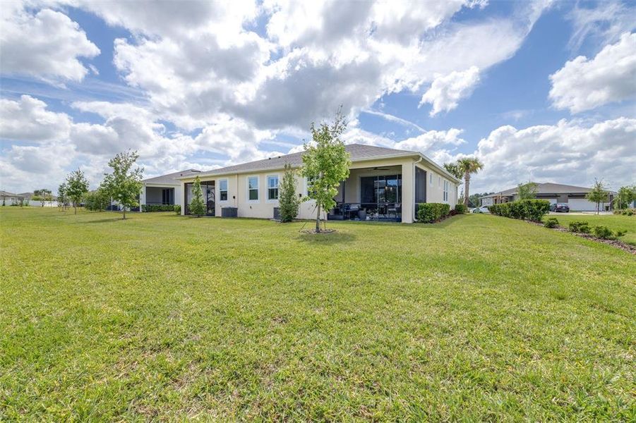 Exterior details and patio area of a home in , Wesley Chapel (Image 21).