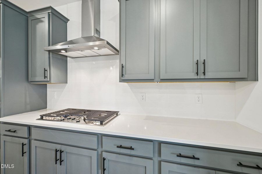 15-web-or-mls-Ken Dr-S1704-015
