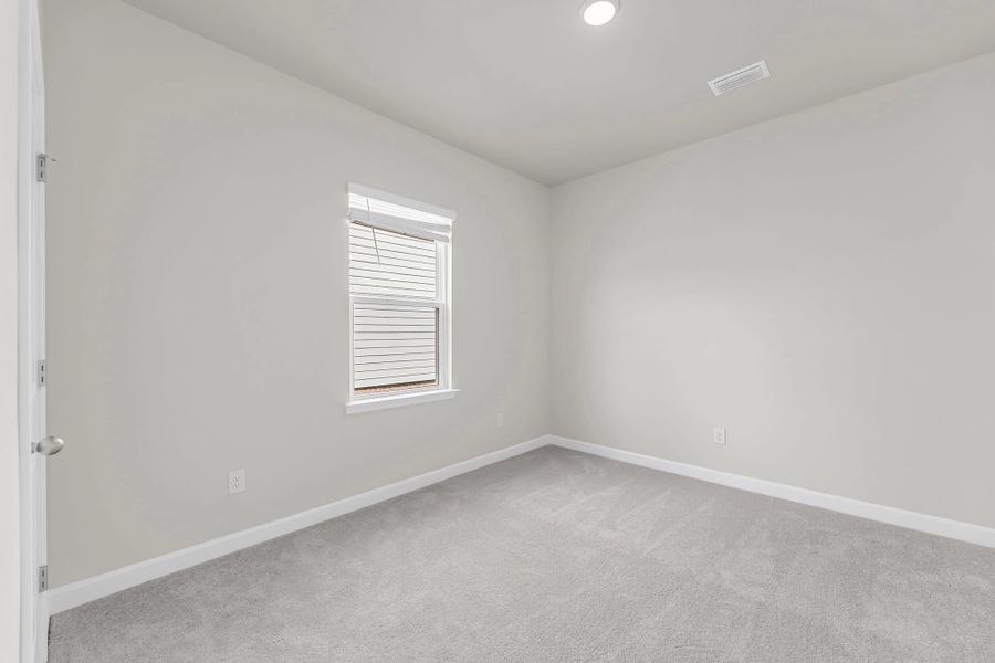 Similar Greenwood floorplan with Milan Collection. Features and finishes may change.