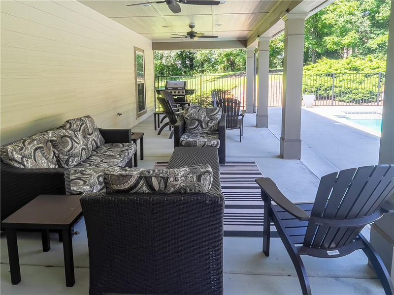 Exterior details and patio area of a home in , Blairsville (Image 3).
