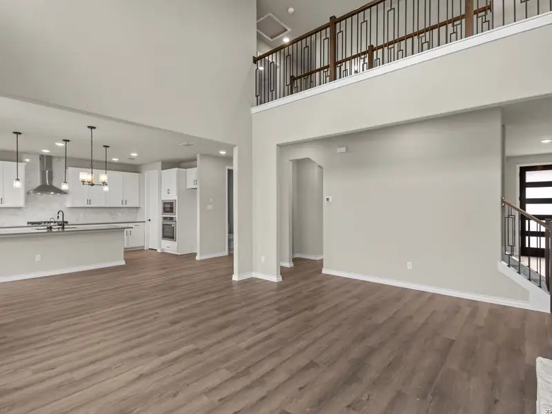 Spacious, unfurnished interior of a new home in The Reserve at Potranco Oaks, Castroville (Image 32).