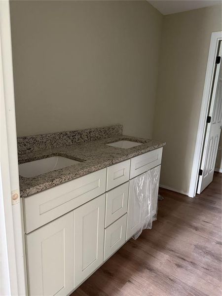 Image 9 of a home in .