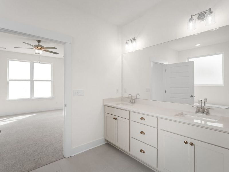 Furnished interior view inside a new home in Woods Crossing, Gallatin (Image 15).