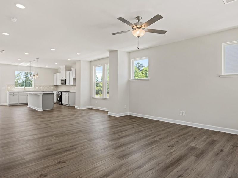 Spacious, unfurnished interior of a new home in Camden Park, Knightdale (Image 18). Spacious, unfurnished interior of a new home in Camden Park, Knightdale (Image 18).