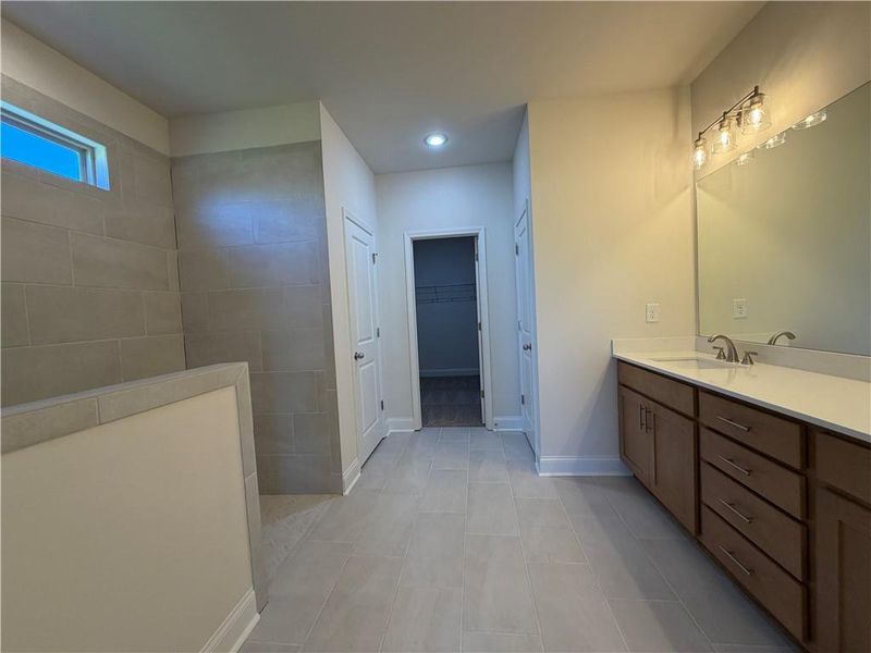 Furnished interior view inside a new home in , Jefferson (Image 17).