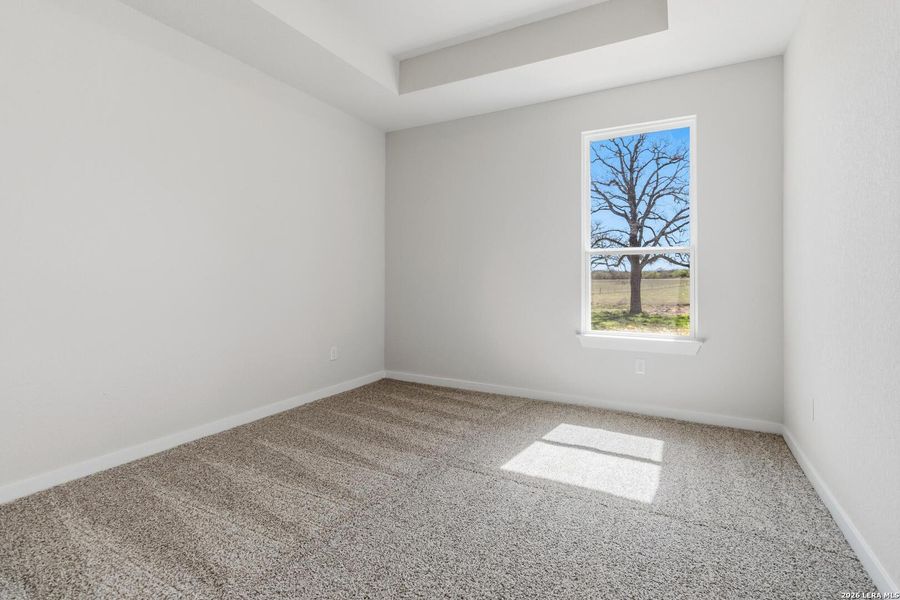 Spacious, unfurnished interior of a new home in Lonesome Dove, San Antonio (Image 30).