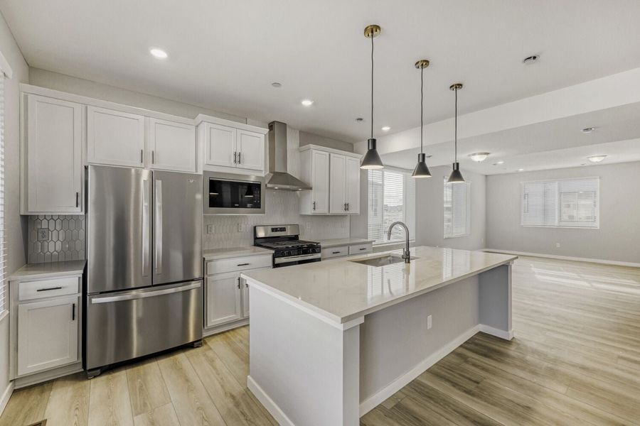 New Home in Broomfield, CO.  - Slide 9