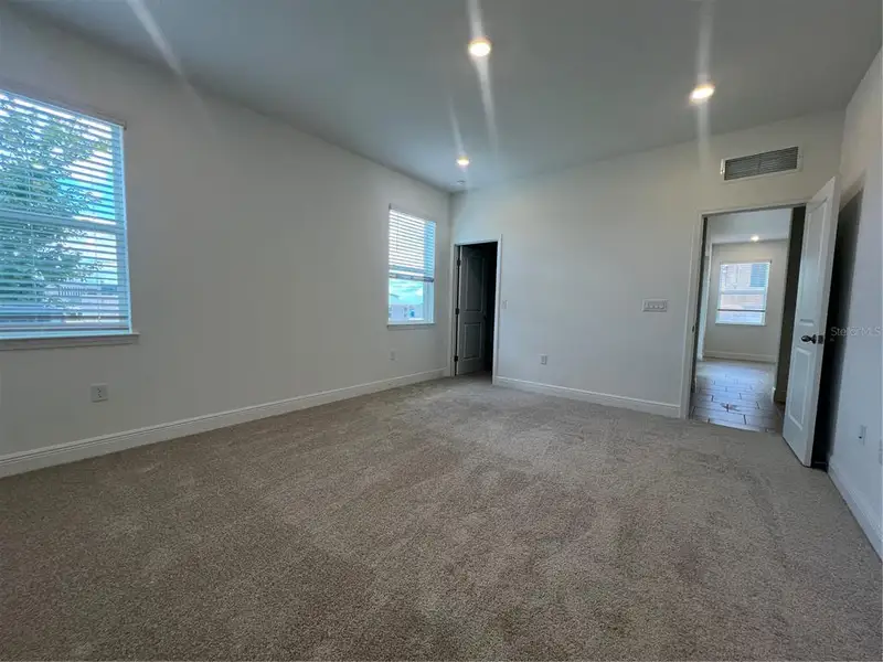 Spacious, unfurnished interior of a new home in Hills of Minneola, Minneola (Image 11). Spacious, unfurnished interior of a new home in Hills of Minneola, Minneola (Image 11).