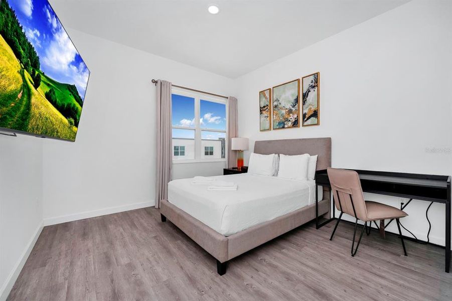 Furnished interior view inside a new home in , Davenport (Image 33).