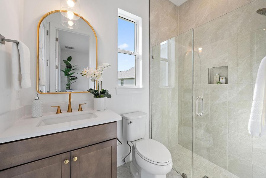 Guest Ensuite Bathroom