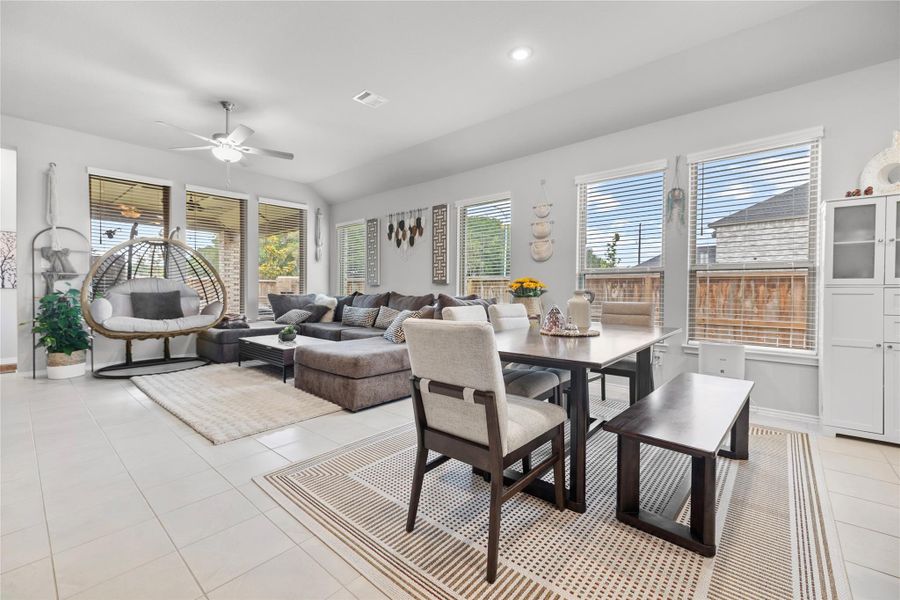 Furnished interior view inside a new home in Candela, Richmond (Image 13).