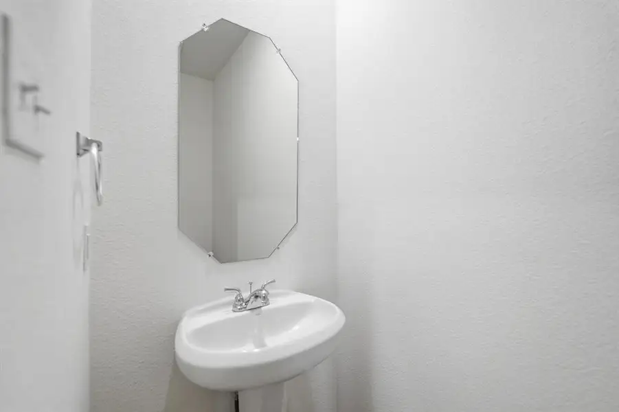 Close-up of interior finishes inside a home in Westridge, McKinney (Image 8).