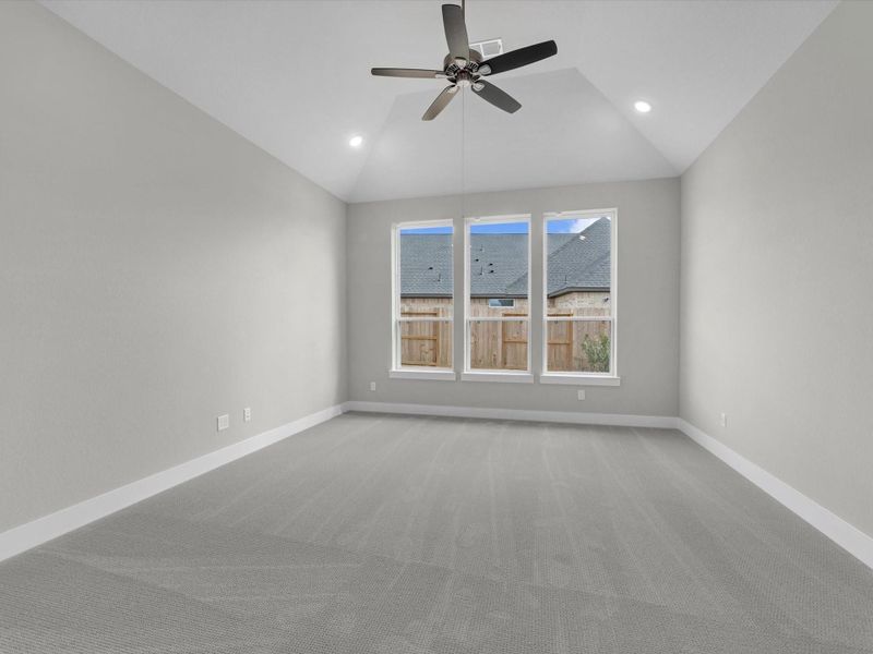 Spacious, unfurnished interior of a new home in Jubilee 50′, Hockley (Image 9).