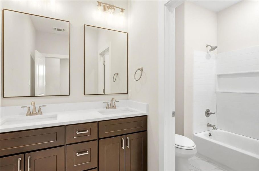 Furnished interior view inside a new home in , Stephenville (Image 11).