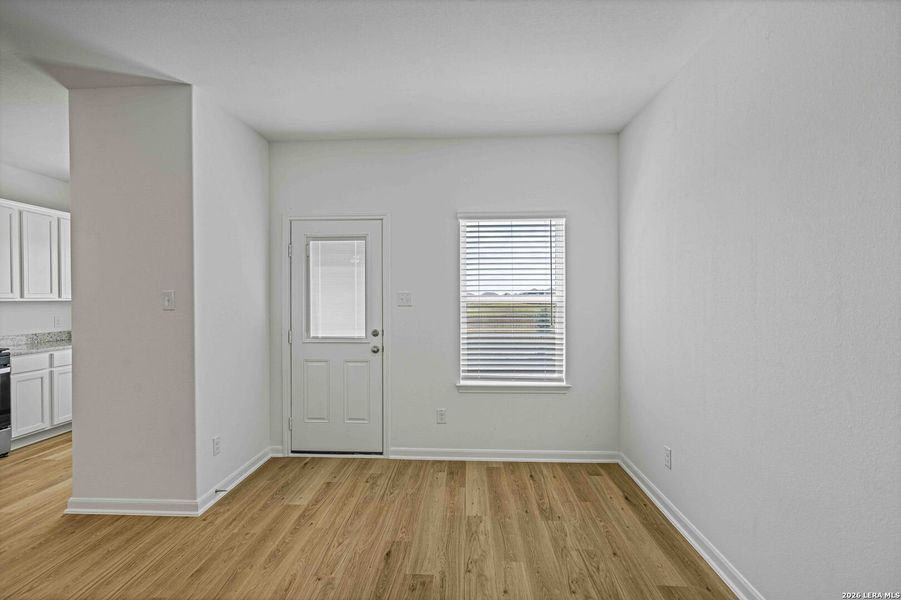 Spacious, unfurnished interior of a new home in , San Antonio (Image 12).