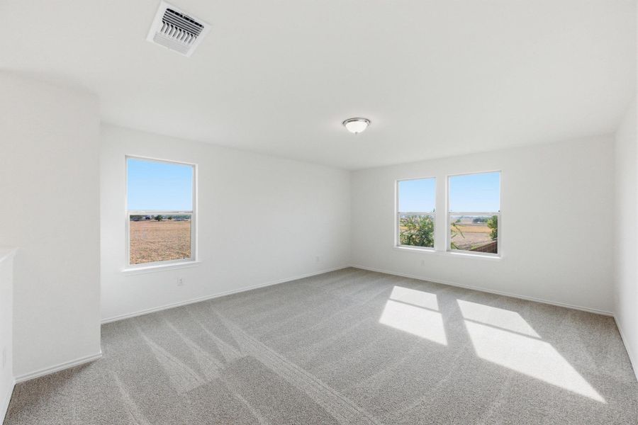 Spacious, unfurnished interior of a new home in Salerno - Heritage Collection, Round Rock (Image 15). Spacious, unfurnished interior of a new home in Salerno - Heritage Collection, Round Rock (Image 15).