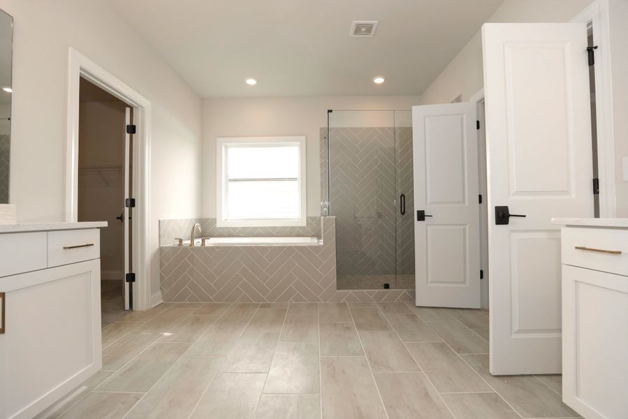Representative furnished interior of a home built from the The Maddox by The Providence Group in Bellmoore Park, Johns Creek (Image 28).