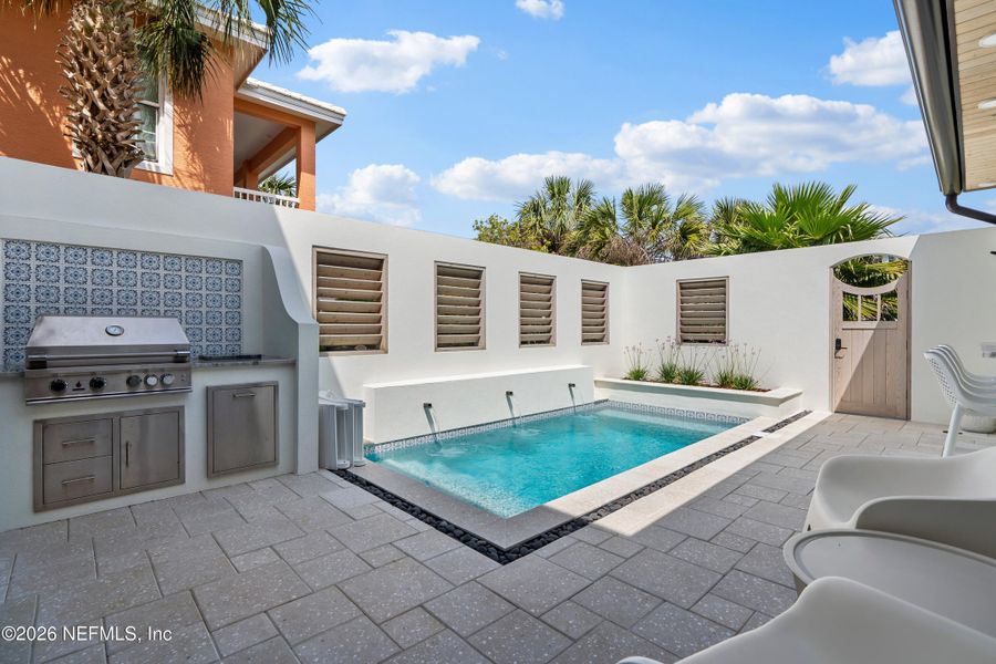 Exterior details and patio area of a home in , Palm Coast (Image 36).