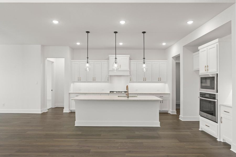 Furnished interior view inside a new home in Somerset Park, Rockwall (Image 8).