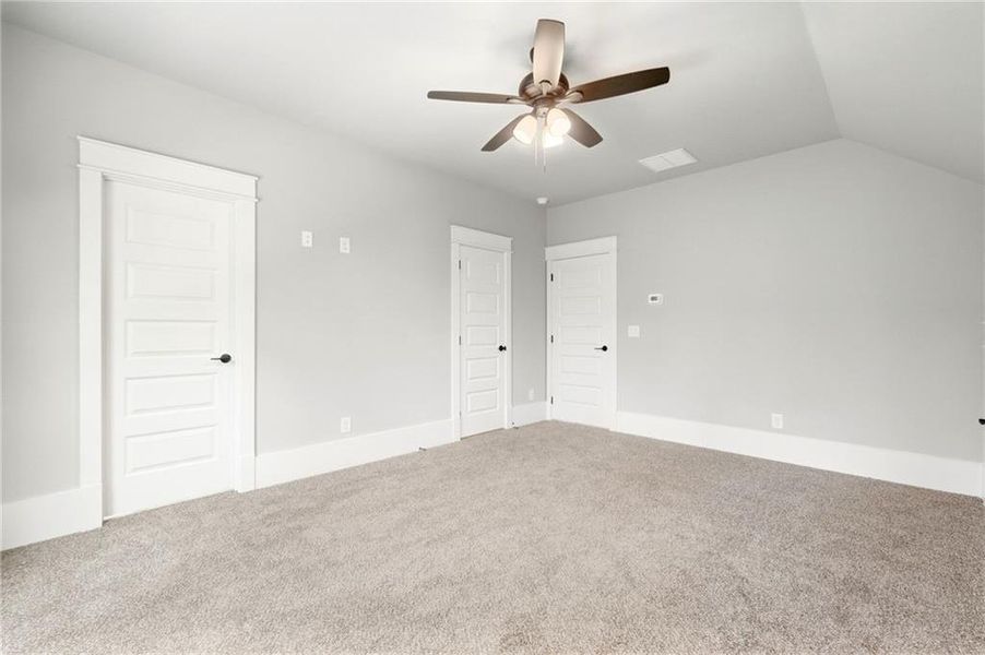 Spacious, unfurnished interior of a new home in , Flowery Branch (Image 25).