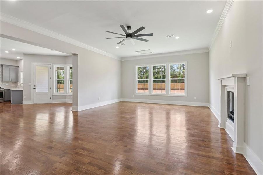 Spacious, unfurnished interior of a new home in , Lilburn (Image 52).