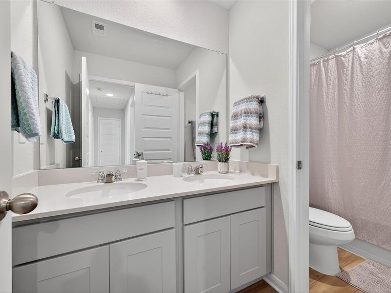 Furnished interior view inside a new home in Lakes at Black Oak, Magnolia (Image 44). Furnished interior view inside a new home in Lakes at Black Oak, Magnolia (Image 44).