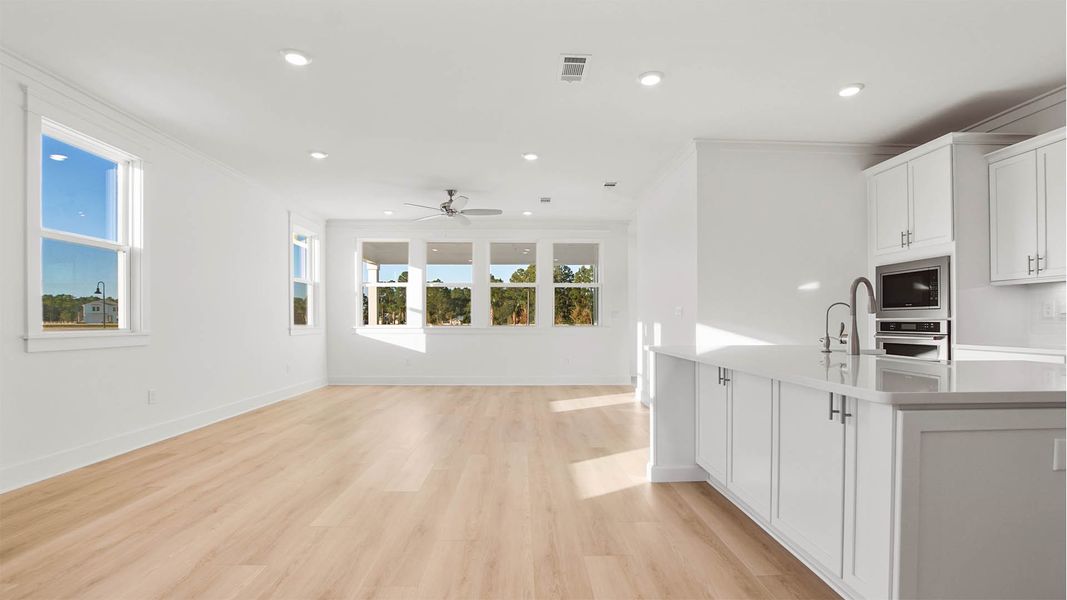 Spacious, unfurnished interior of a new home in Parkside, Santa Rosa Beach (Image 11). Spacious, unfurnished interior of a new home in Parkside, Santa Rosa Beach (Image 11).
