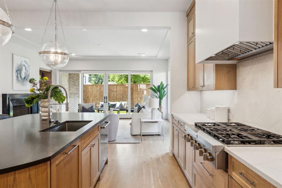 Furnished interior view inside a new home in , Dallas (Image 6). Furnished interior view inside a new home in , Dallas (Image 6).