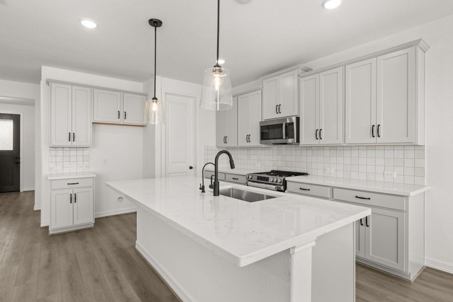 Note: Sample product photo. Actual exterior and interior selections may vary by homesite. Photo may be virtually staged Note: Sample product photo. Actual exterior and interior selections may vary by homesite. Photo may be virtually staged