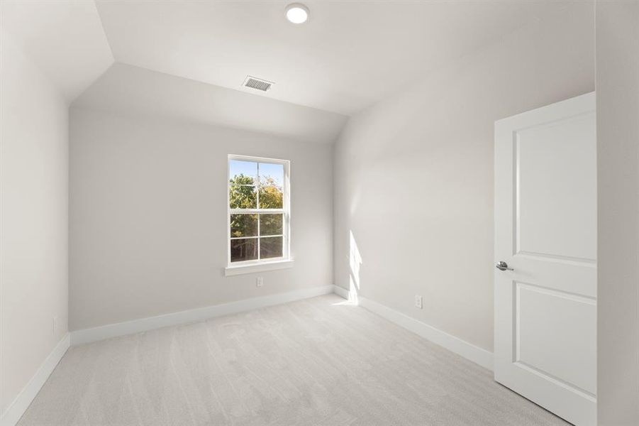 21. 2704 Andesite - Bed 3 21. 2704 Andesite - Bed 3