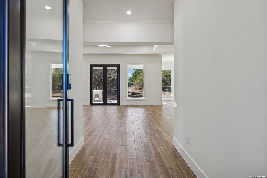 Spacious, unfurnished interior of a new home in , Spring Branch (Image 57).