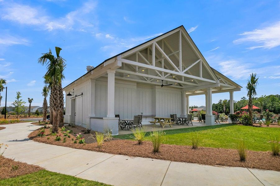 Community amenities in Hewing Farms, Summerville (Image 51).