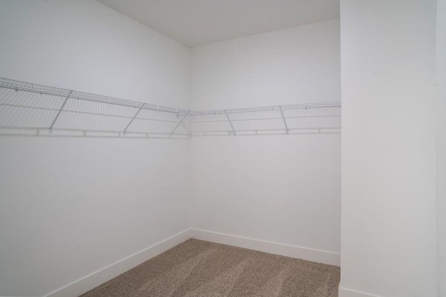 Spacious, unfurnished interior of a new home in Magnolia Ridge, Monroe (Image 43).