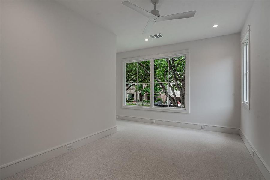 Spacious, unfurnished interior of a new home in , Dallas (Image 31).