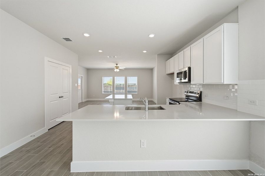 Furnished interior view inside a new home in Swenson Heights, Seguin (Image 8). Furnished interior view inside a new home in Swenson Heights, Seguin (Image 8).