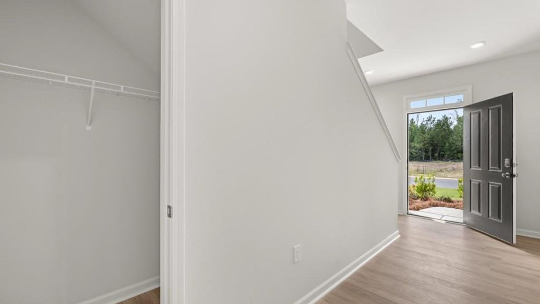 Spacious, unfurnished interior of a new home in Northberry, Rome (Image 39).