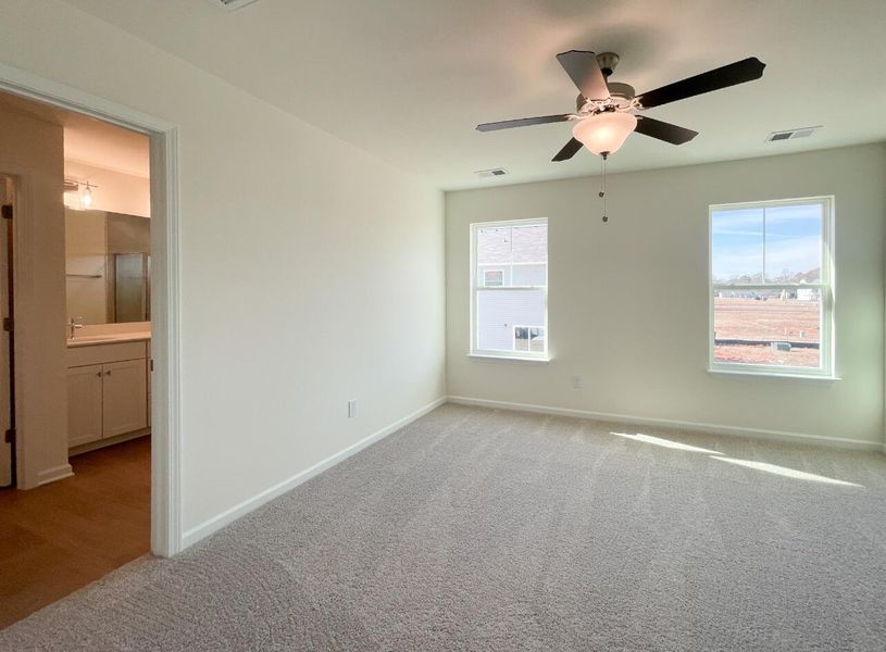 Spacious, unfurnished interior of a new home in Bellevue Townhomes, Greenville (Image 18).