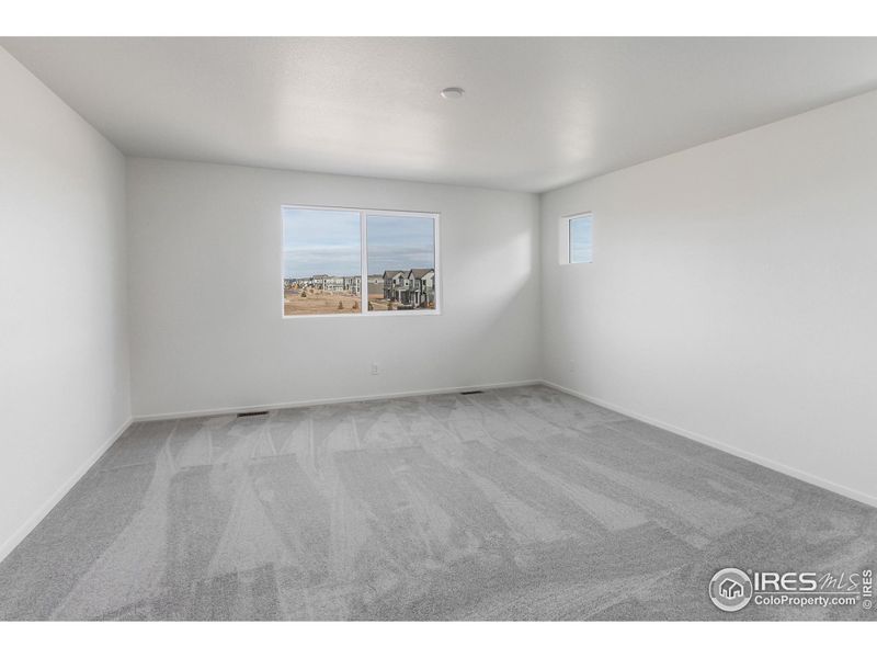 Spacious, unfurnished interior of a new home in , Windsor (Image 21).