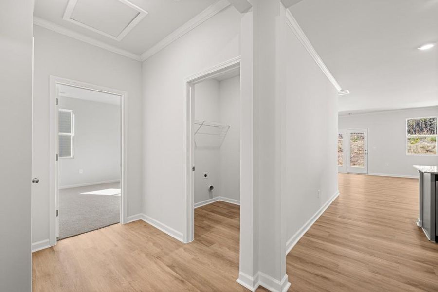 Spacious, unfurnished interior of a new home in Northwoods at Mirror Lake, Villa Rica (Image 16).