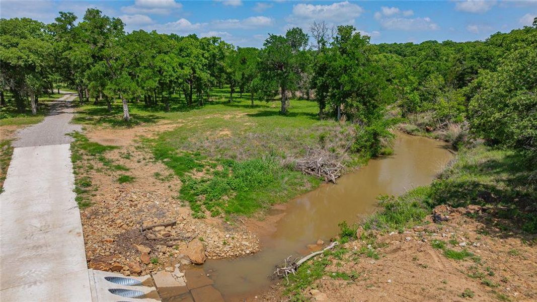 Natural landscape and outdoor views near  in Santo (Image 33).