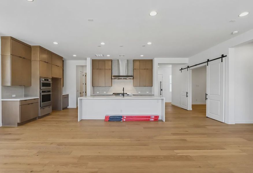Kitchen - 7 of 17
