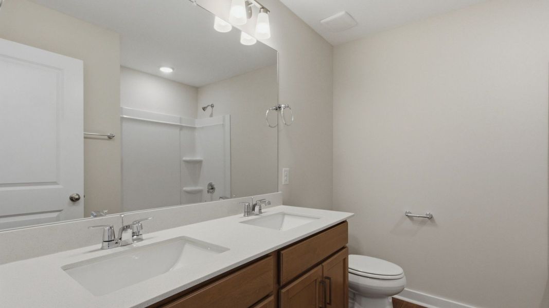 Additional upstairs bathroom for secondary bedrooms